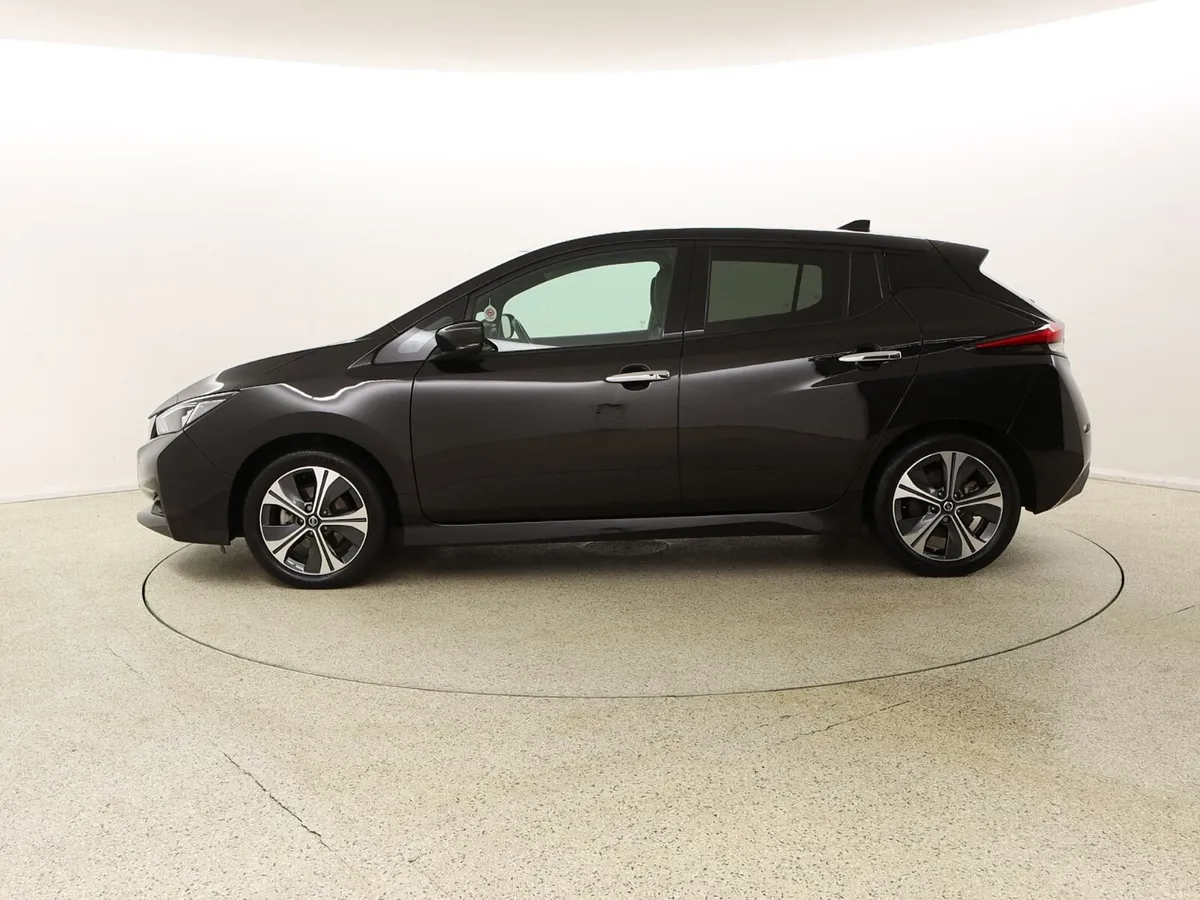 2021 NISSAN LEAF 40 KWH TEKNA LEATHER - Image 4