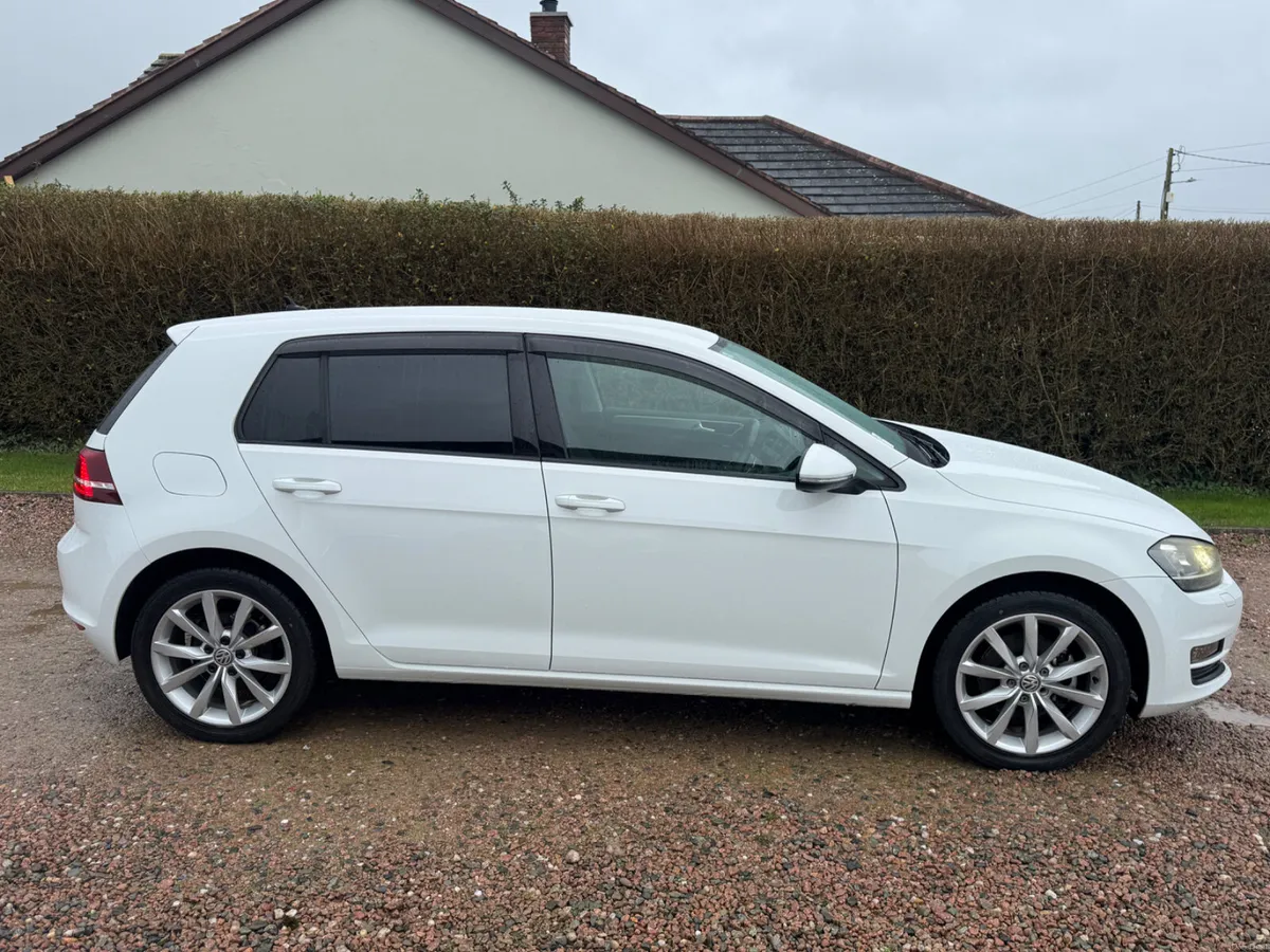 171 Volkswagen Golf Comfortline Connect 1.2 DSG - Image 3