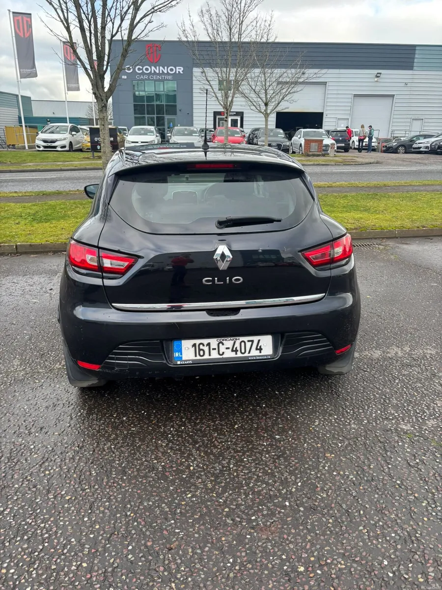 Renault clio - Image 2