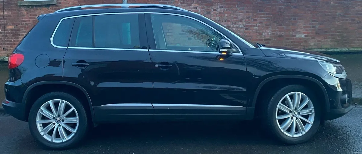 VW Tiguan - Image 2