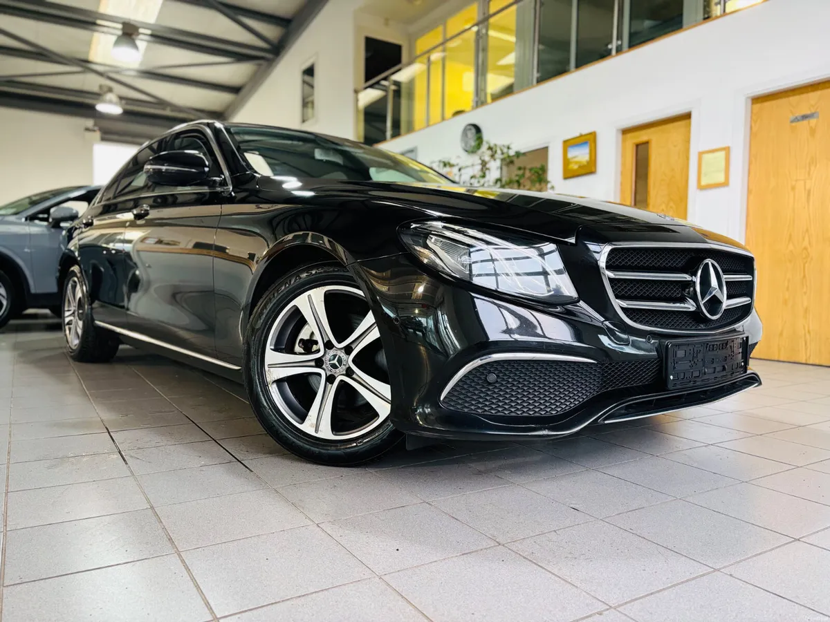 Mercedes-Benz E-Class 2019 Avant-garde - Image 1