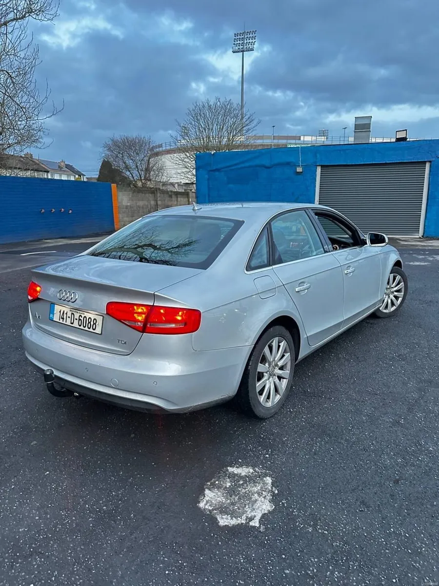 Audi A4 2014 - Image 4