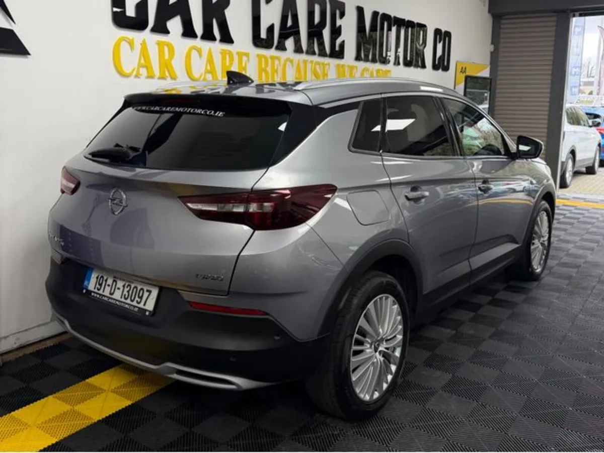 Opel Grandland X SRI 1.2I 130PS 4DR - Image 4