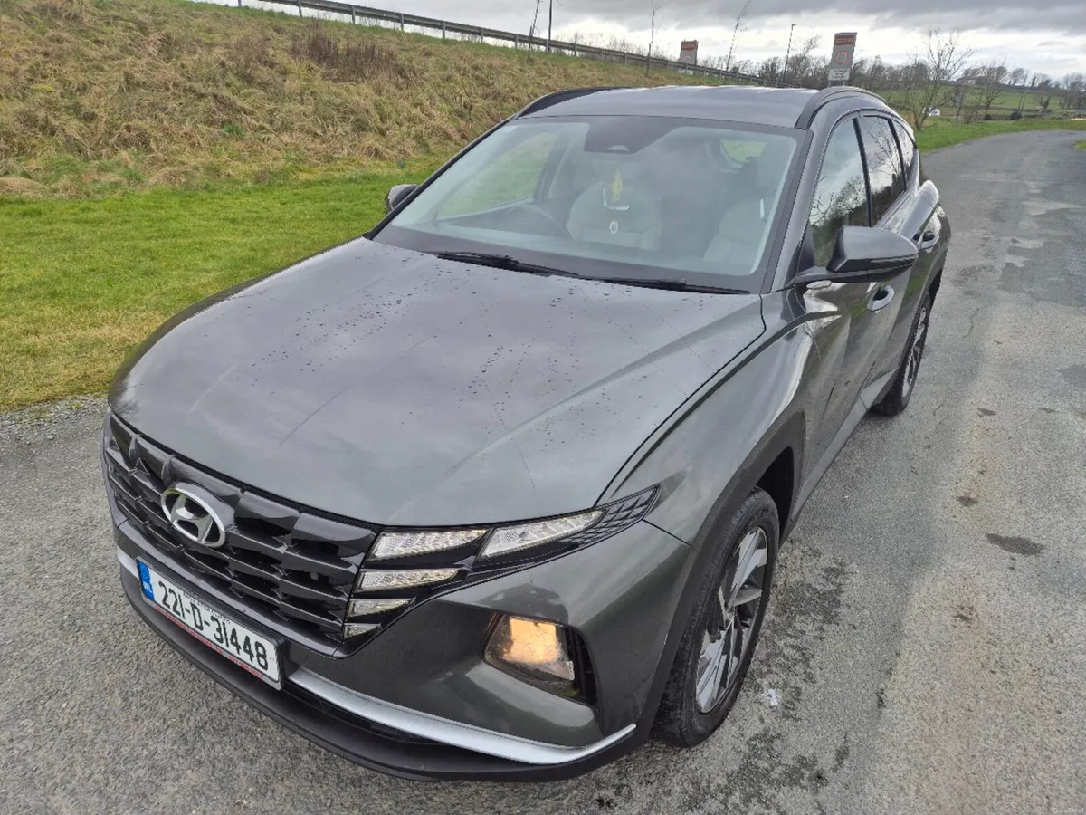 2022 (221) Hyundai Tucson IX35 EXECUTIVE 5DR - Image 3