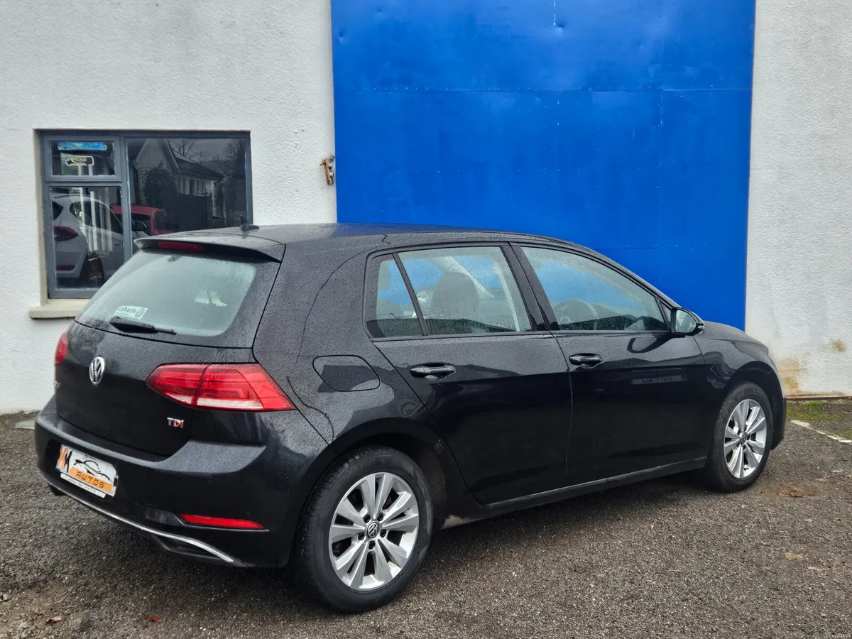2017 Volkswagen Golf | Timing Belt Fitted, 1.6 TDi - Image 3