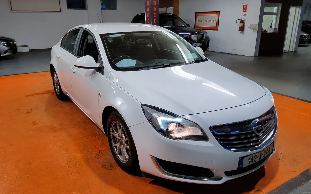 Opel Insignia 2014 - Image 1