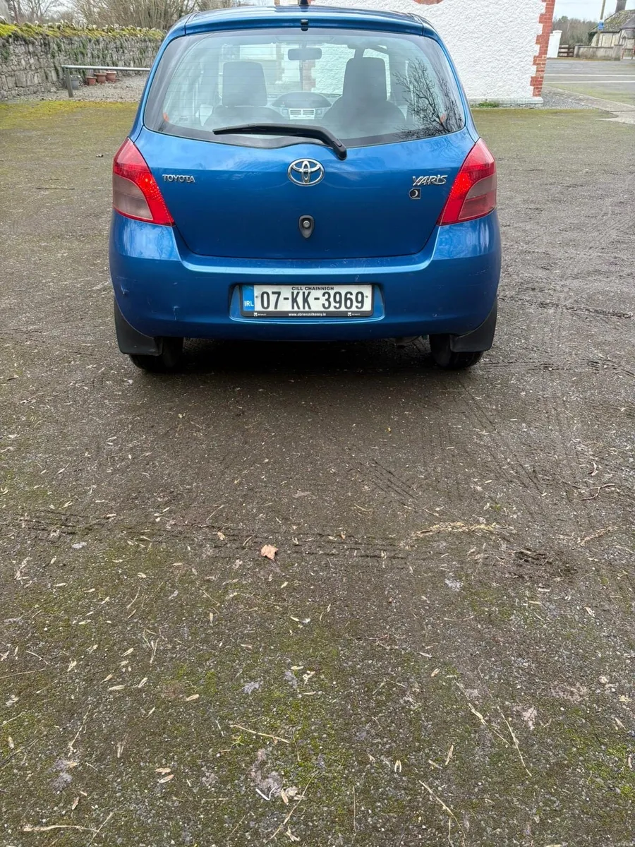 Toyota Yaris - Image 4