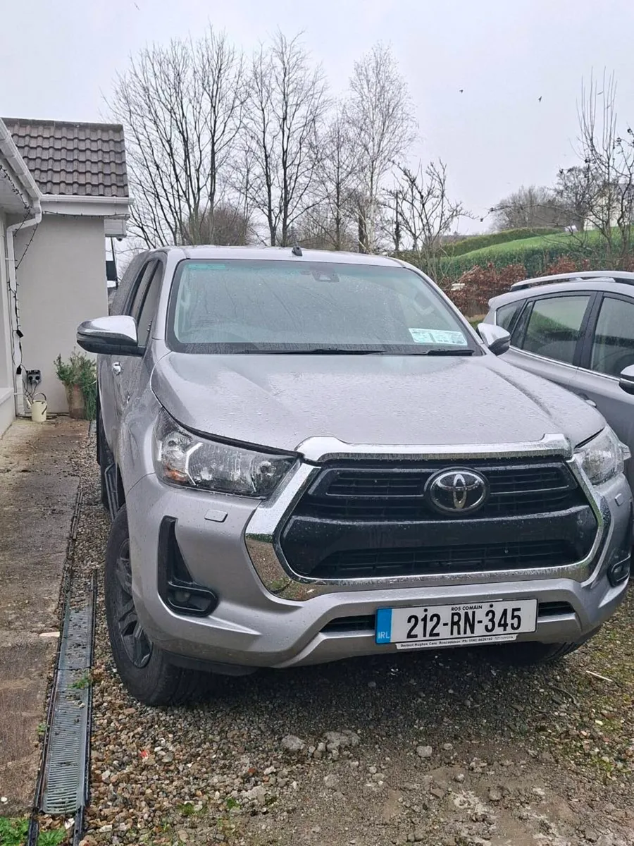 Toyota Hilux, 2.4 Manual, NO VAT - Image 2