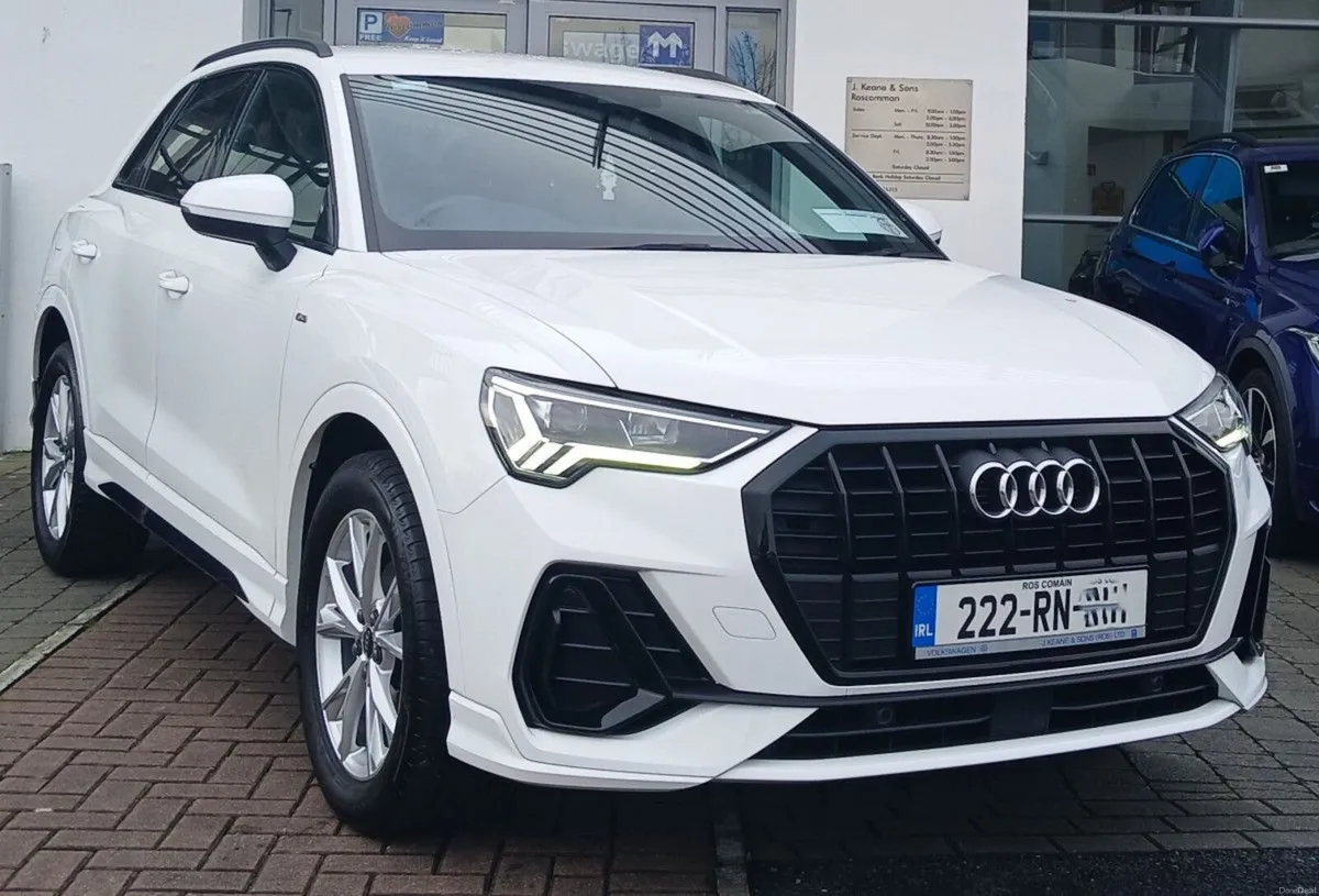 Audi Q3 S Tronic S line 35 TDI 150HP **LEATHER INT - Image 1