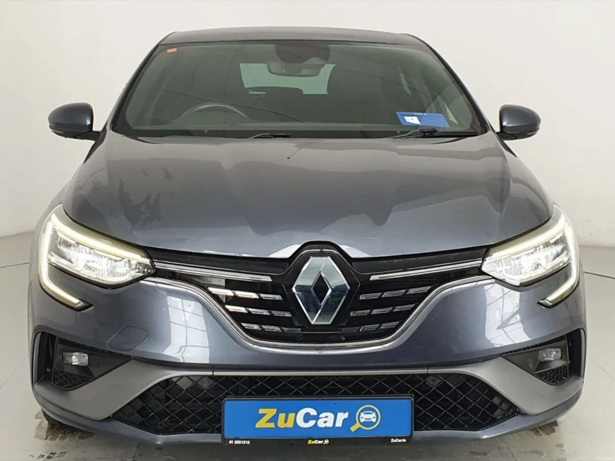 Renault Megane RS Line  E-Tech 160 PHEV 65BHP  Twi - Image 4
