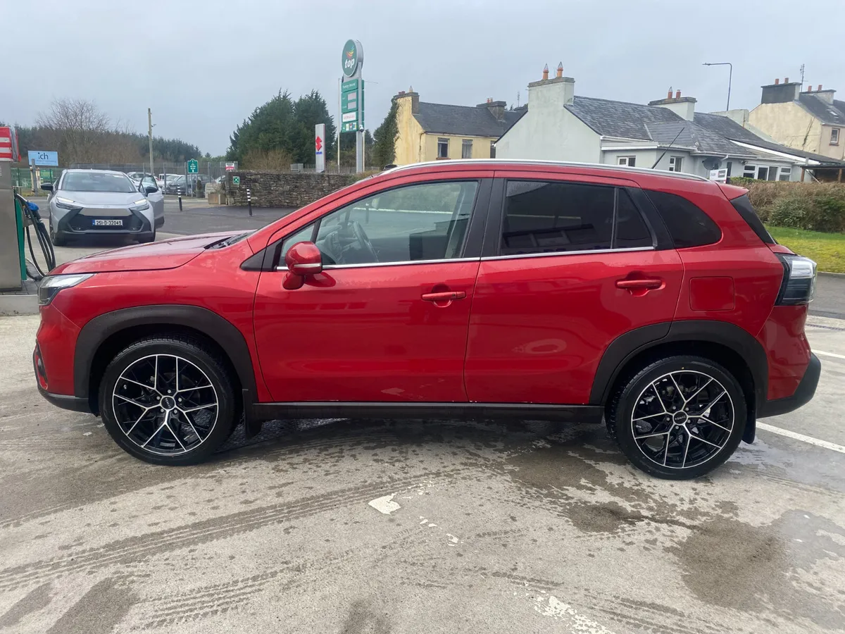 2025, Suzuki  S-Cross, AUTO, HYBRID - Image 4