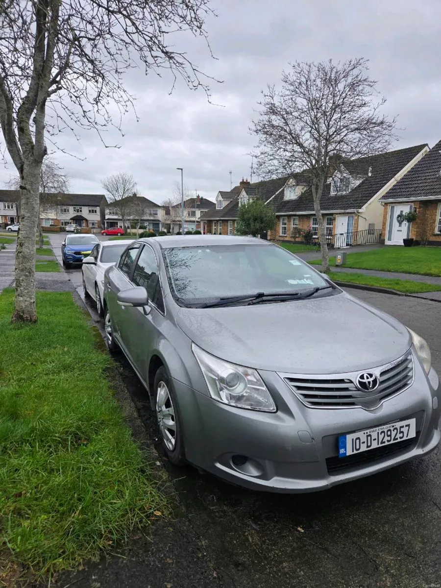 Toyota Avensis - Image 2