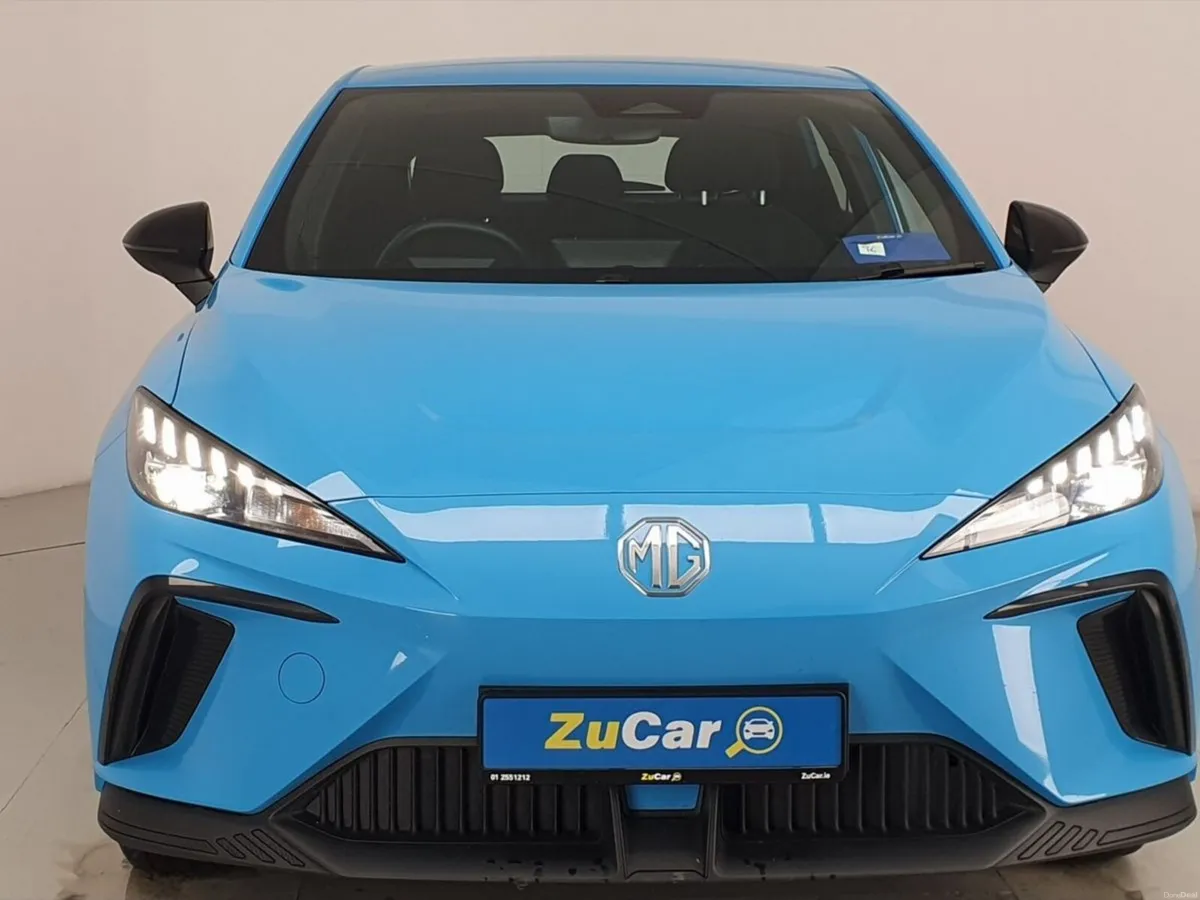 MG MG4 SE  203 Electric 64kWh Auto  Long Range - Image 3