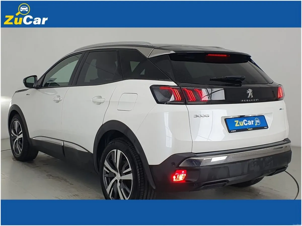 Peugeot 3008 Allure Premium +  225 PHEV 110BHP  Mo - Image 4