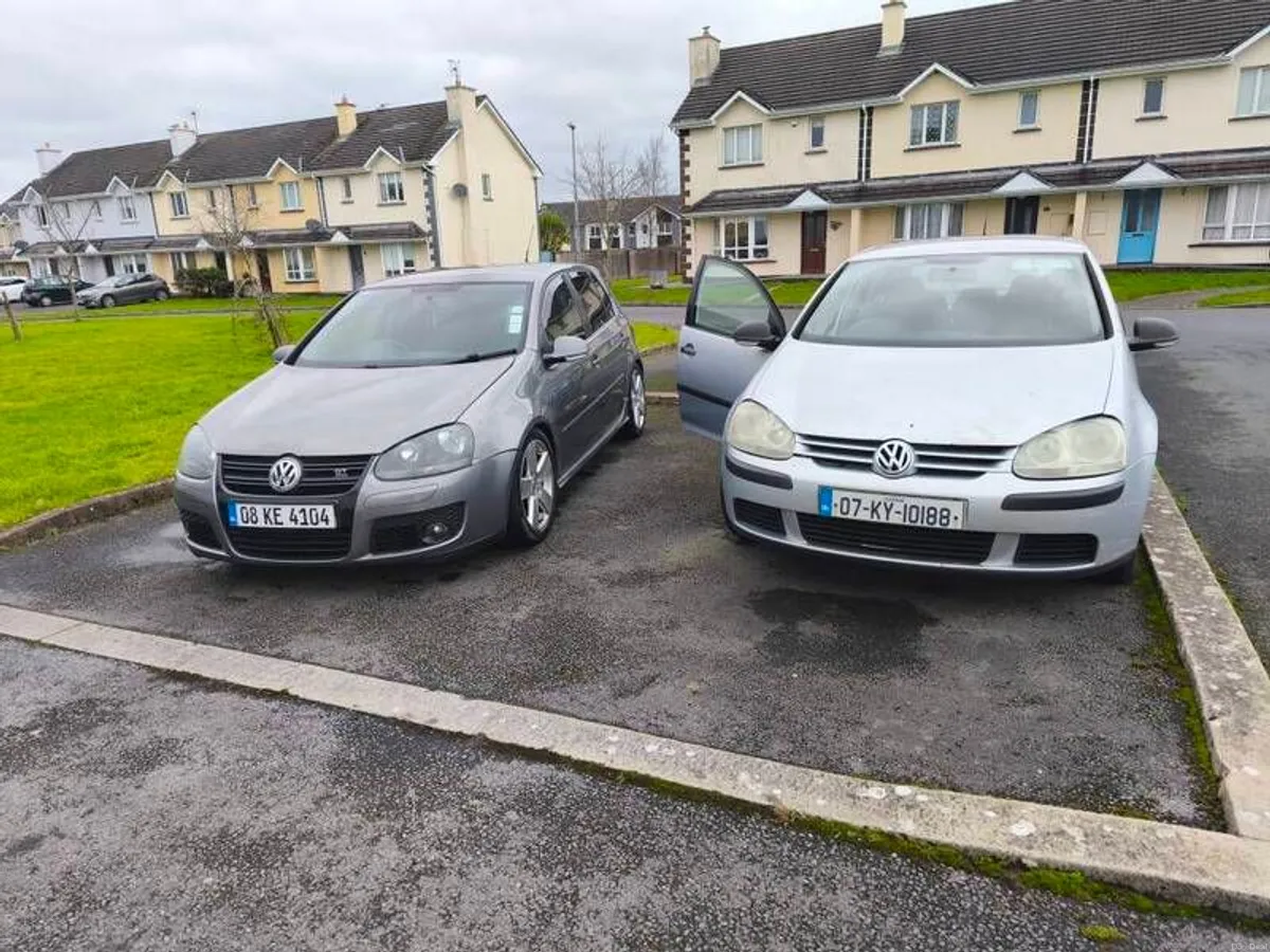 2008 Volkswagen Golf - Image 1