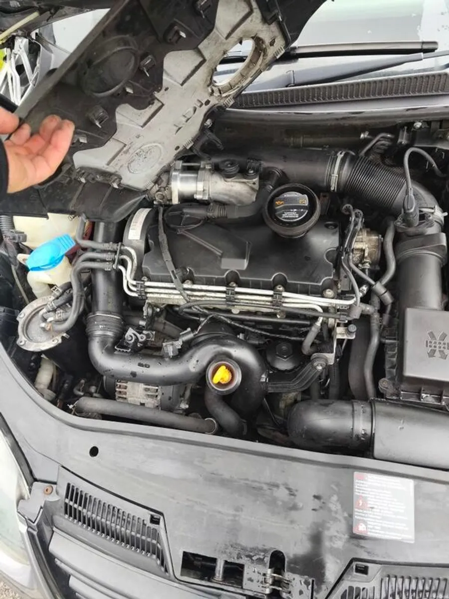 2008 Volkswagen Golf - Image 3