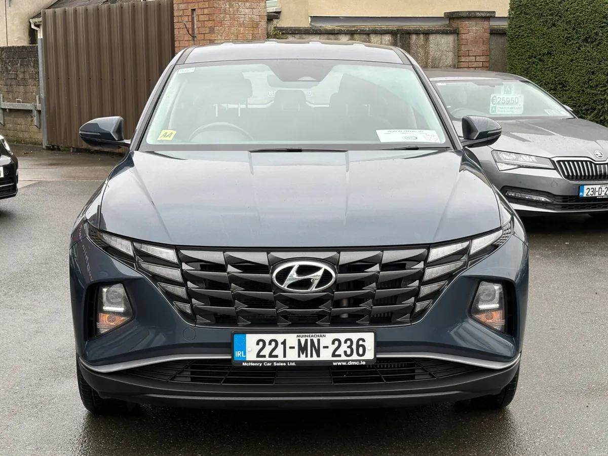 221 Hyundai Tucson Comfort Plus *Low Kils* - Image 2