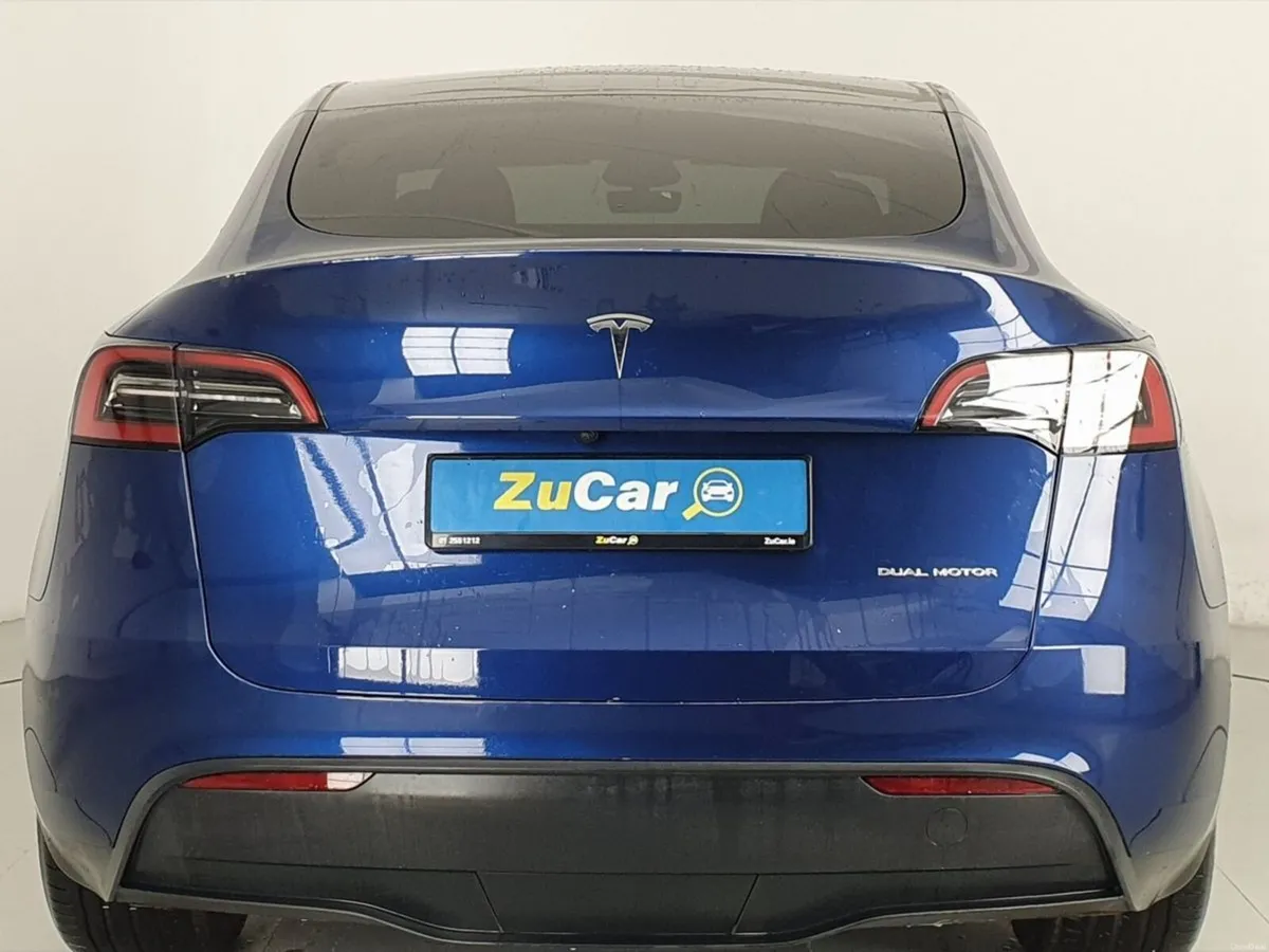 Tesla Model Y Long Range Dual Motor AWD - Image 4