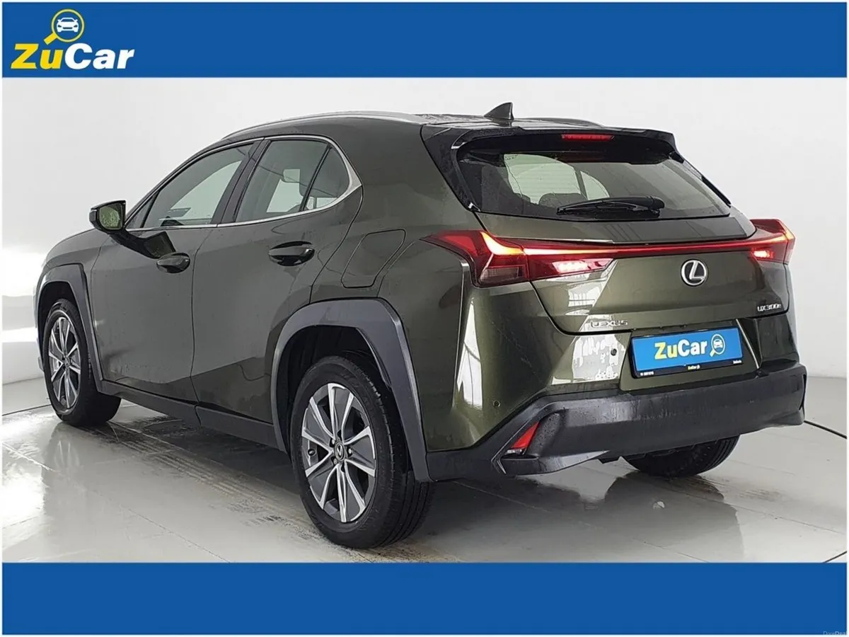 Lexus UX  300e 204 Electric 72.8 kWh E-CVT Auto - Image 4