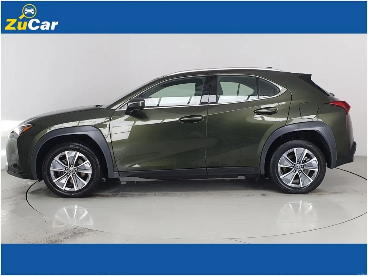 Lexus UX  300e 204 Electric 72.8 kWh E-CVT Auto - Image 5