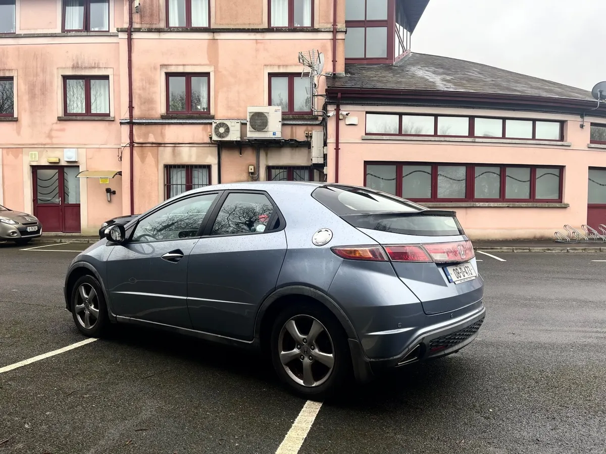 Honda Civic 2008 - Image 3