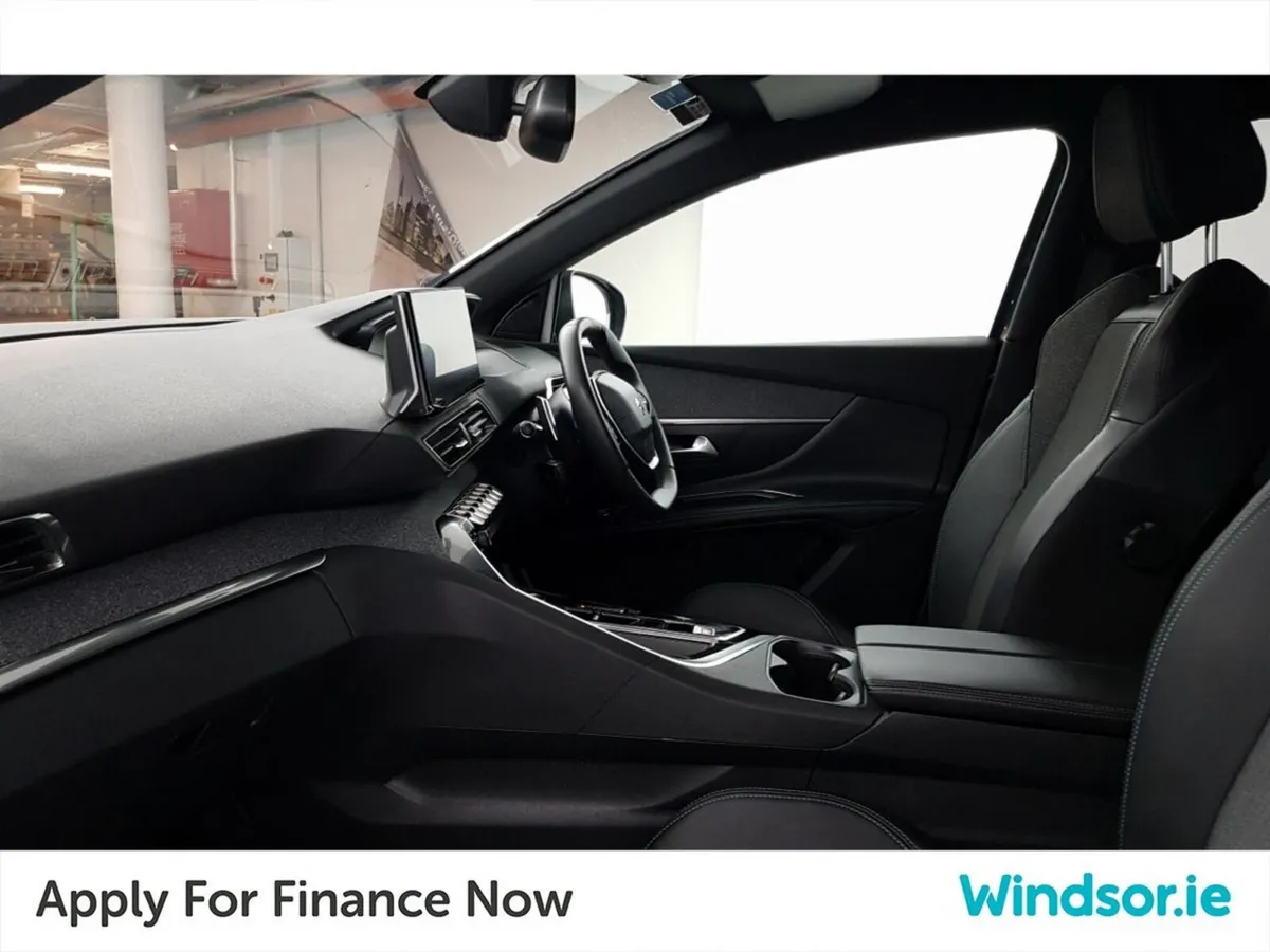 Peugeot 5008 1.5 BlueHDi 130bhp Allure Auto - Image 4