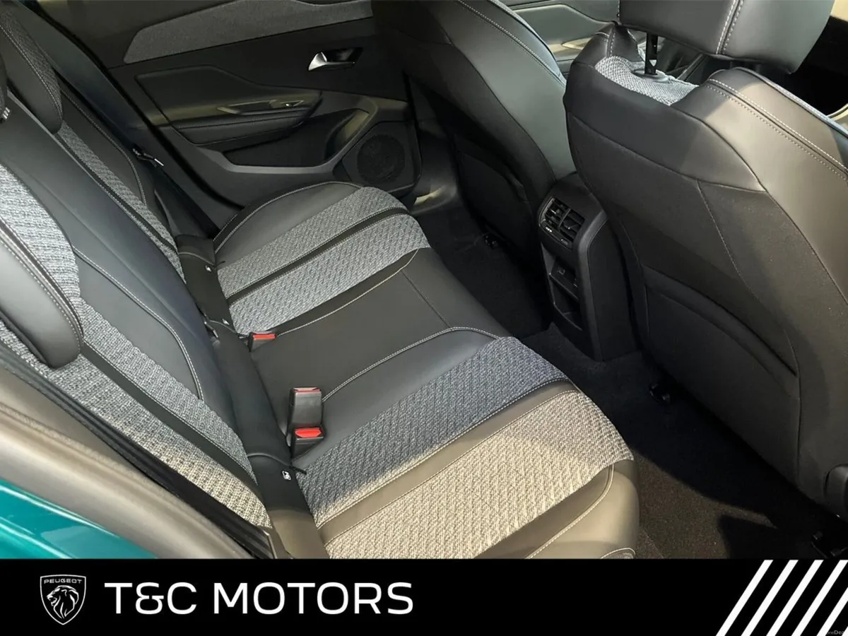 Peugeot 308 ALL NEW 308 HYBRID *IN STOCK NOW* HUGE - Image 4