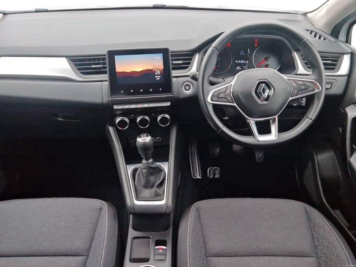 Renault Captur TCe 90 Evolution - Image 2