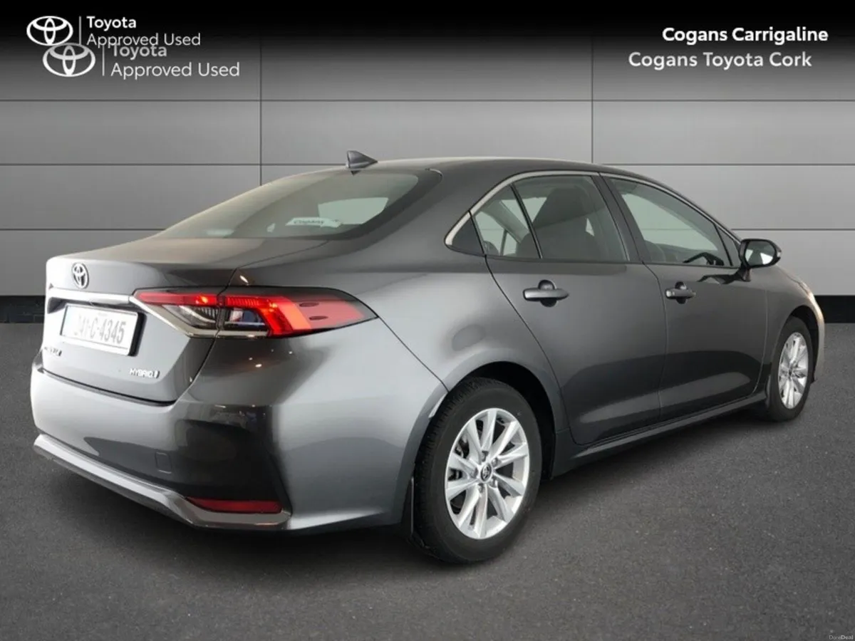 Toyota Corolla Luna Saloon - Image 2