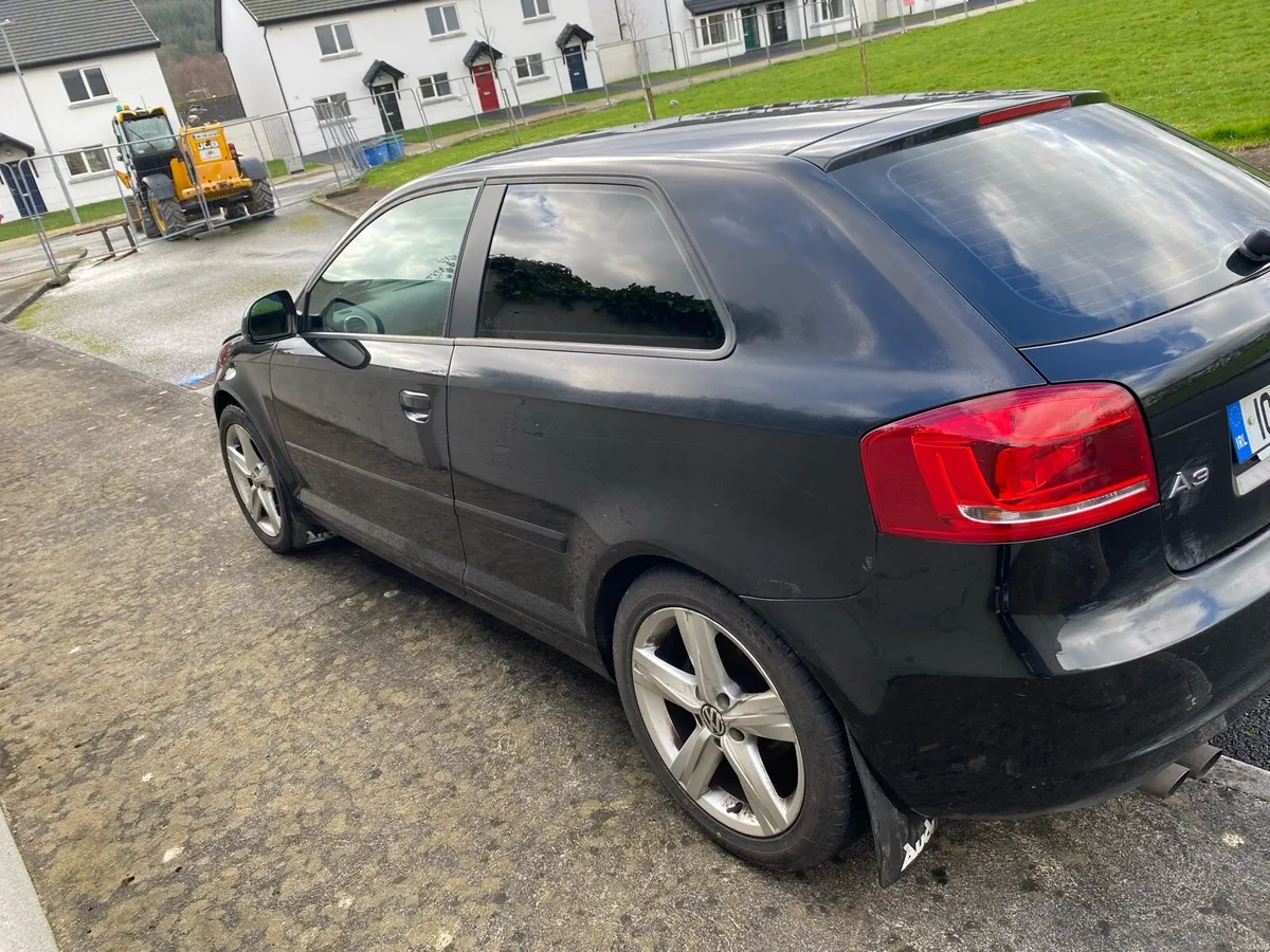 audi a3 hatchback 2010 - Image 3
