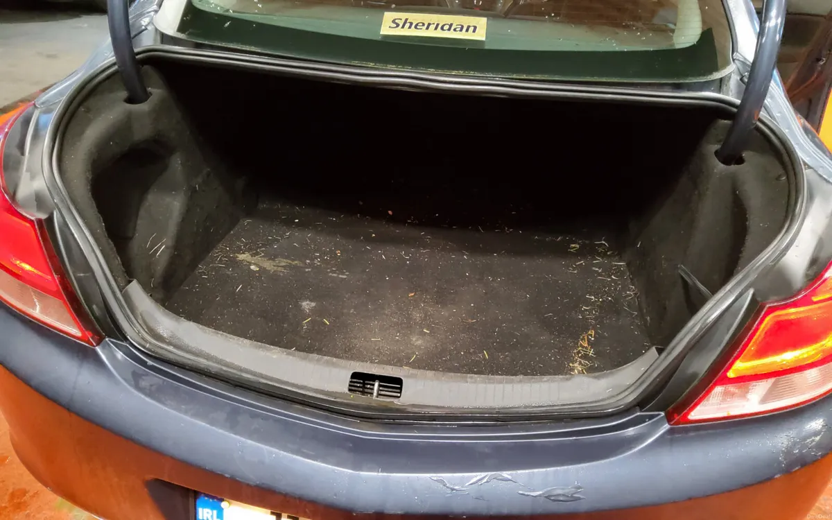 Opel Insignia 2011 - Image 3