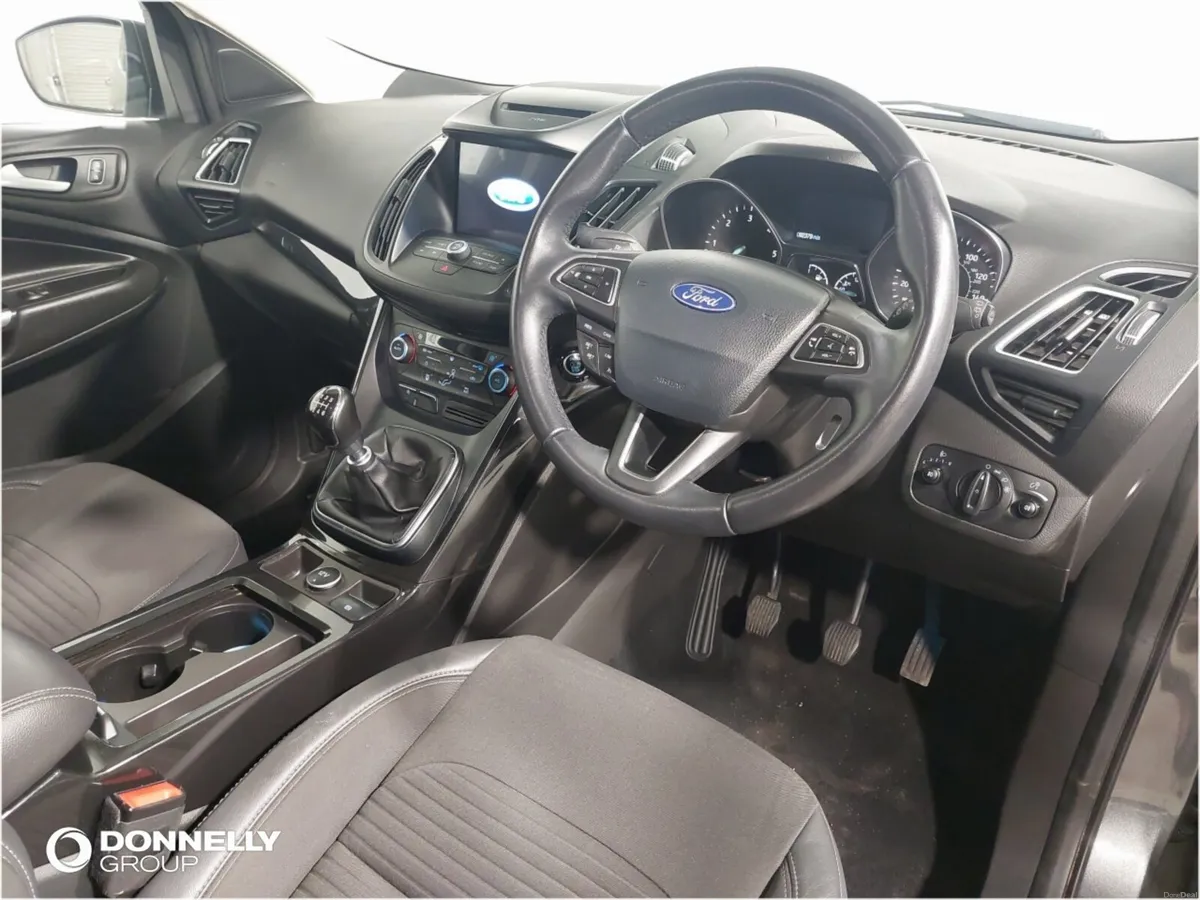 Ford Kuga Diesel Estate Titanium - Image 4