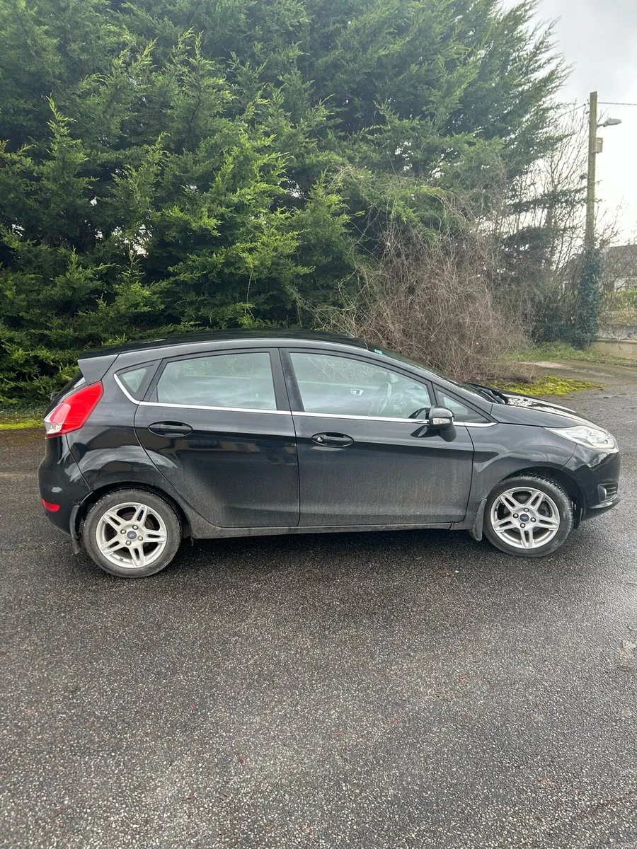 2014 Ford Fiesta Titanium Automatic 1.0 Petrol - Image 2