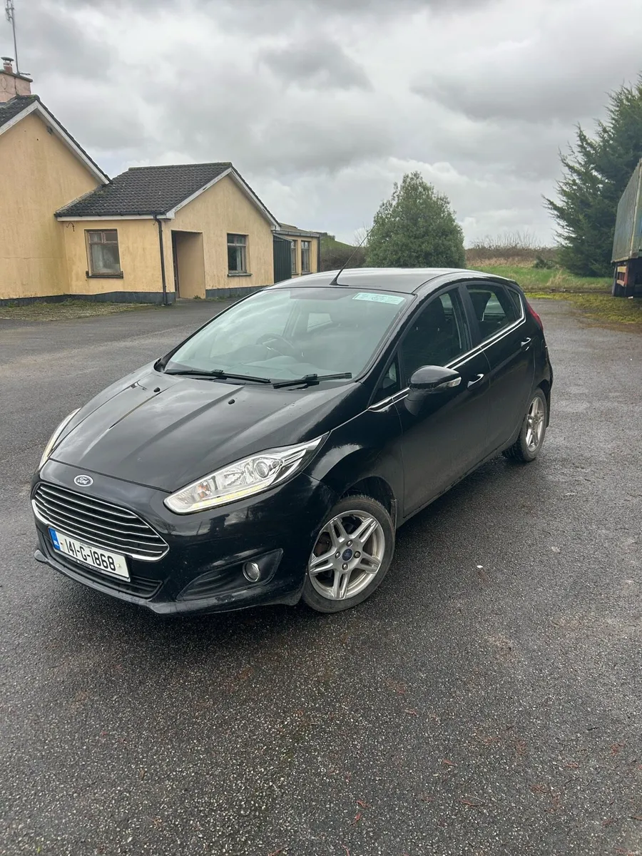 2014 Ford Fiesta Titanium Automatic 1.0 Petrol - Image 4