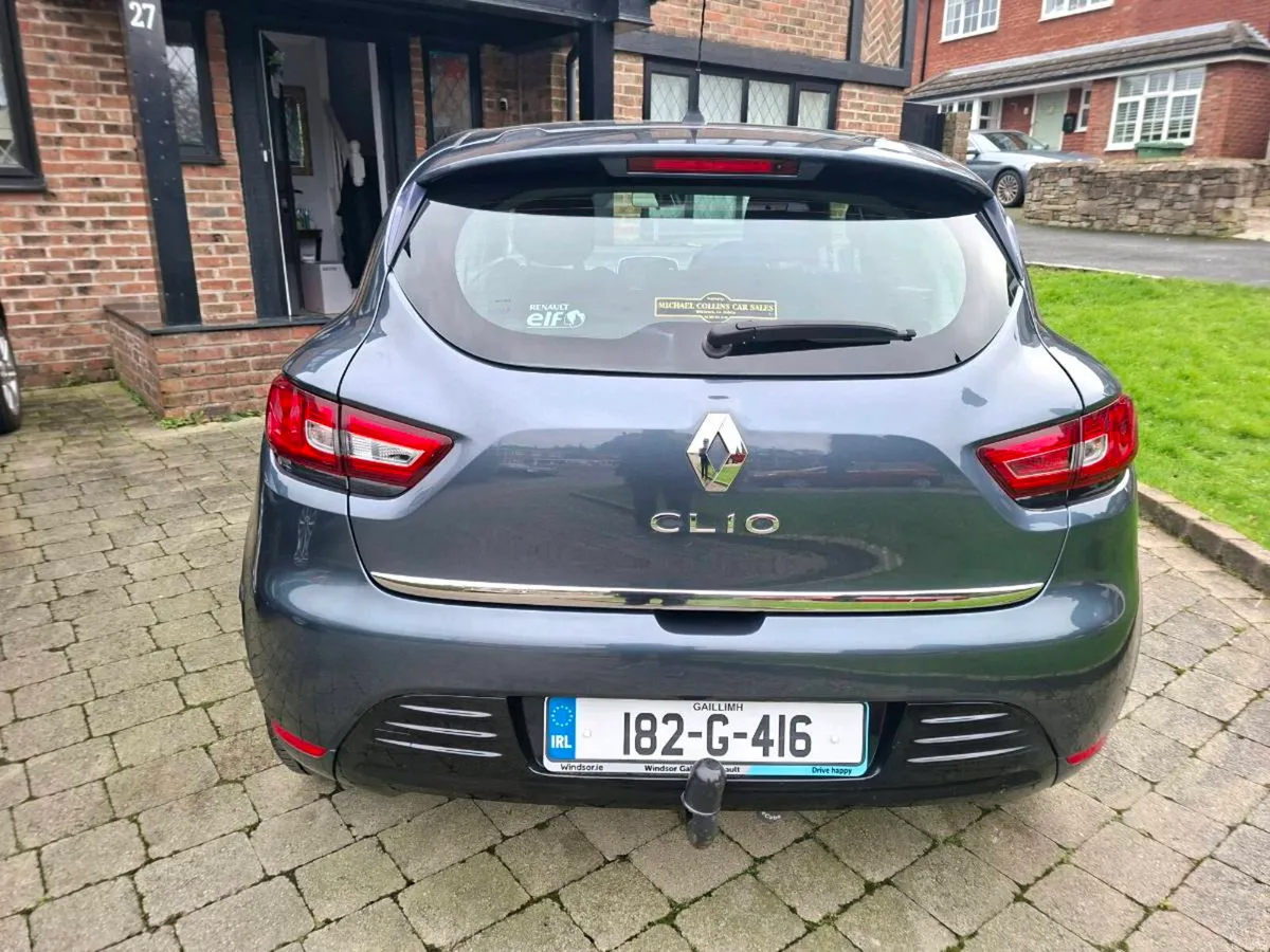 RENAULT CLIO 1.1 PETROL 2018 ONLY 99000 KLMS - Image 4