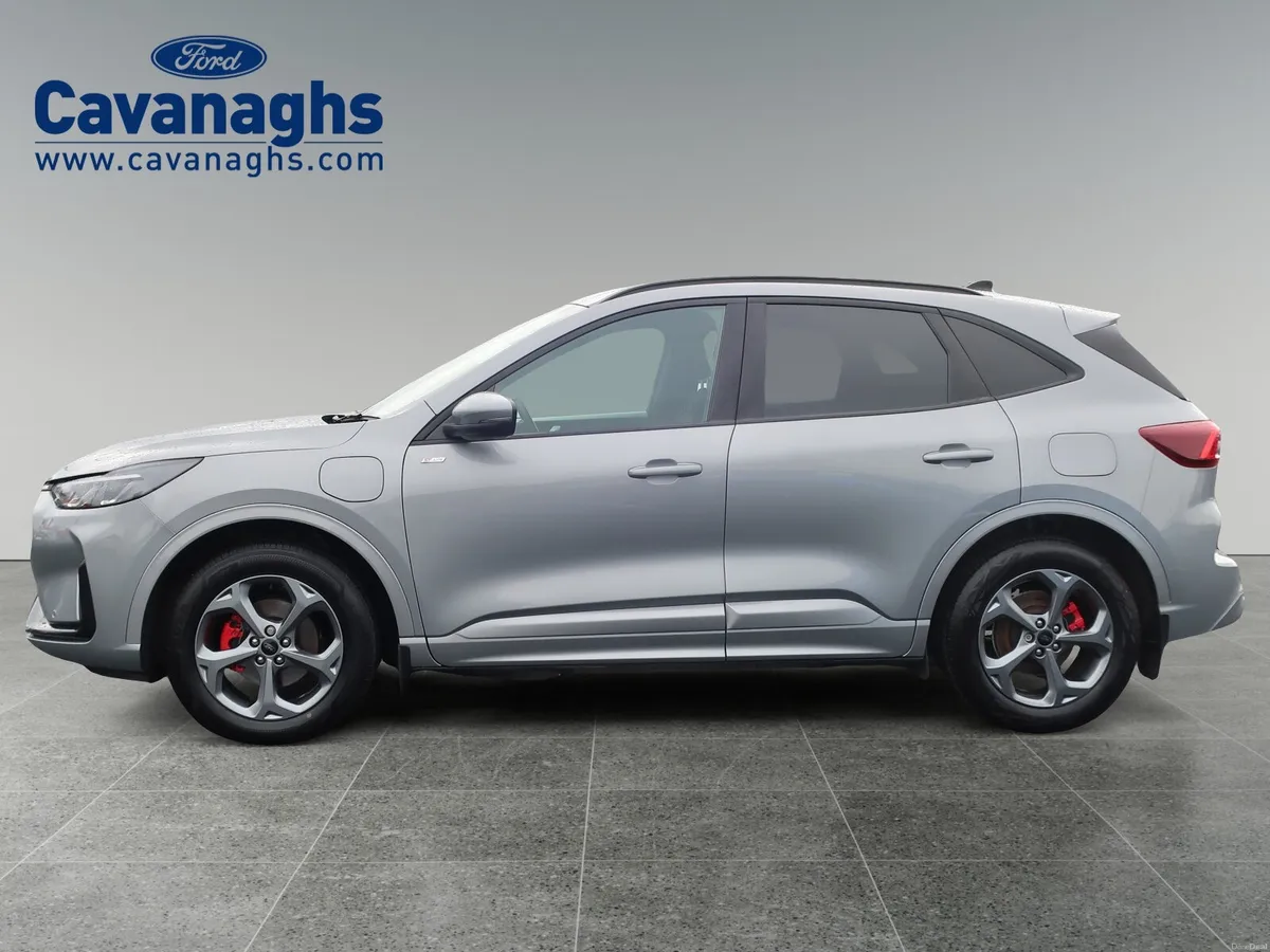 2025 KUGA ST-LINE 5DR 2.5 Duratec 243PS PHEV Auto - Image 4