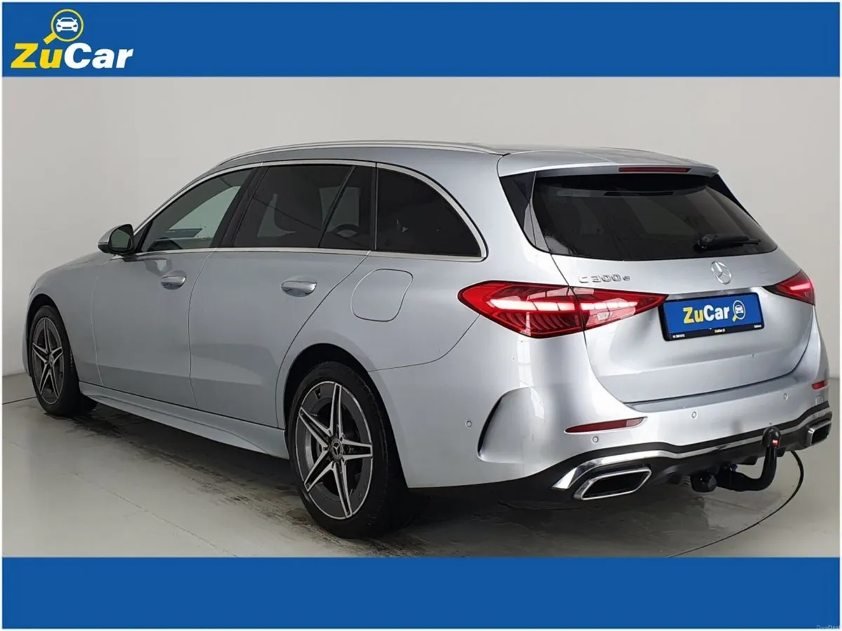 Mercedes-Benz C-Class PHEV C300 A/T 4MATIC AMG Lin - Image 3