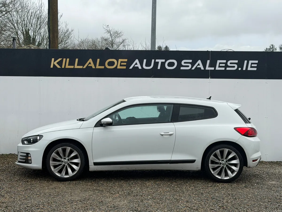Volkswagen Scirocco 1.4 TSI (Very Low Miles) Manua - Image 4