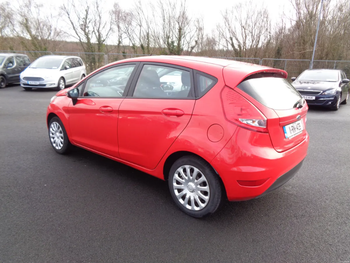 Ford Fiesta 1.25 Edge 82PS 5DR - Image 3