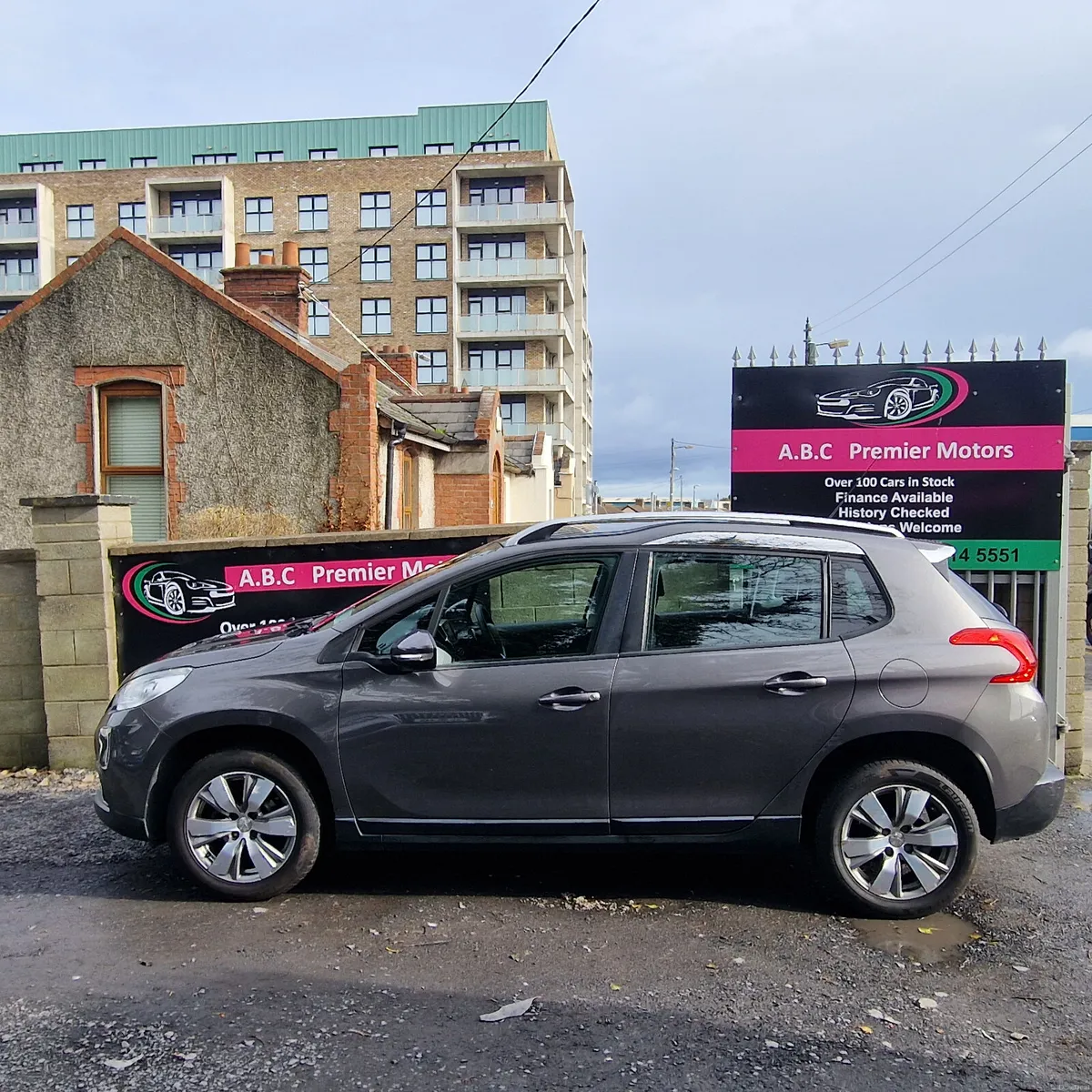 Peugeot 2008 2016 Automatic Low Miles 39k - Image 3
