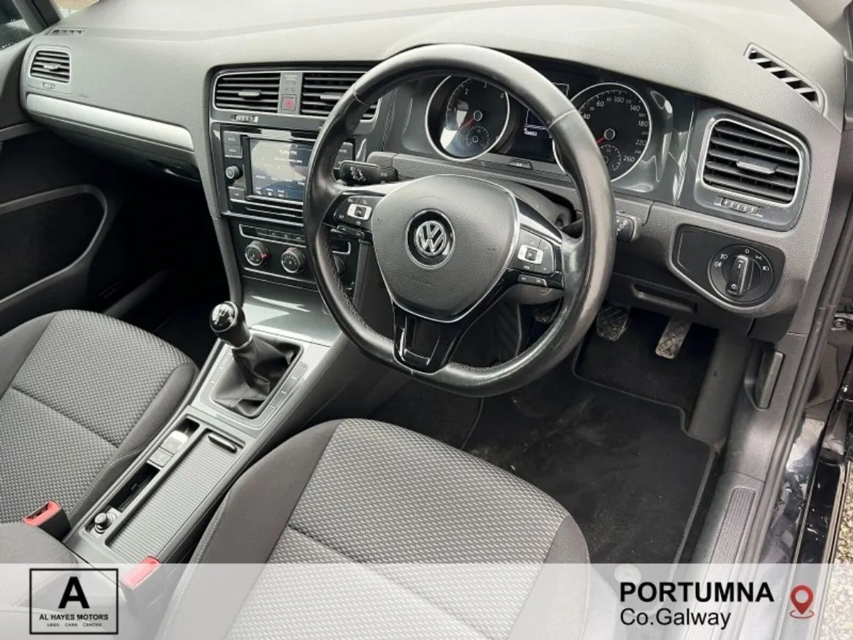 Volkswagen Golf TL + SPORTS PACK 1.6 TDI 115BHP *N - Image 6