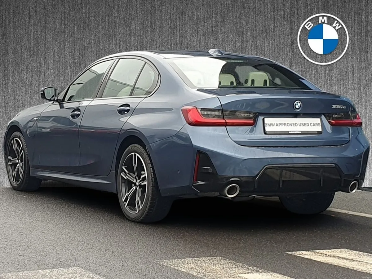 BMW 3-Series 330e M Sport Saloon - Image 3