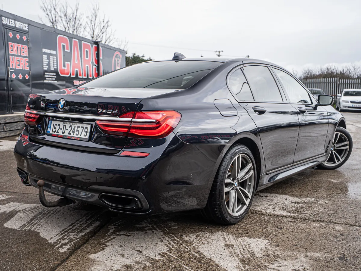 152 BMW 740d 4WD M-Sport/FSH/1yr warranty - Image 2