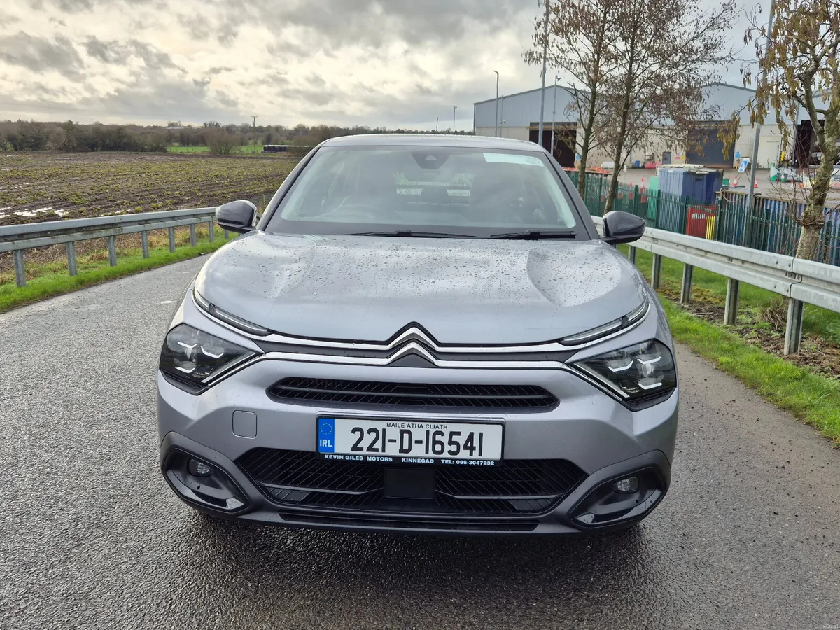 2022 Citroen C4  FEEL PACK BLUEHDI - Image 2