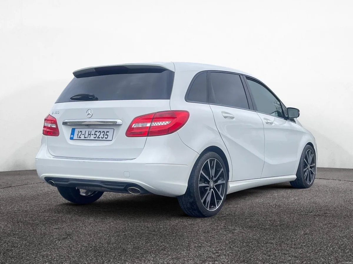 Mercedes-Benz B-Class 2012 - Image 3