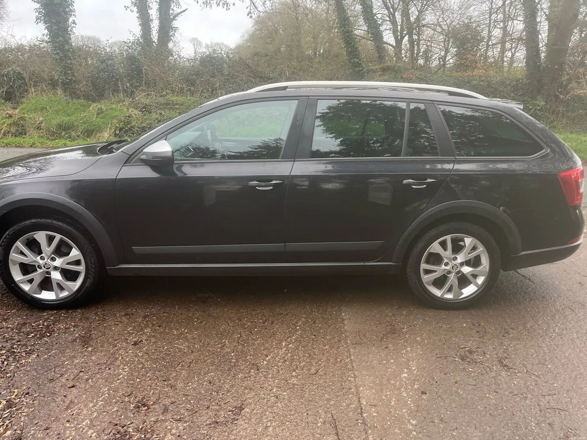 SKODA SUPERB SCOUT 4x4 DIESEL 2.0 150 HP - Image 6