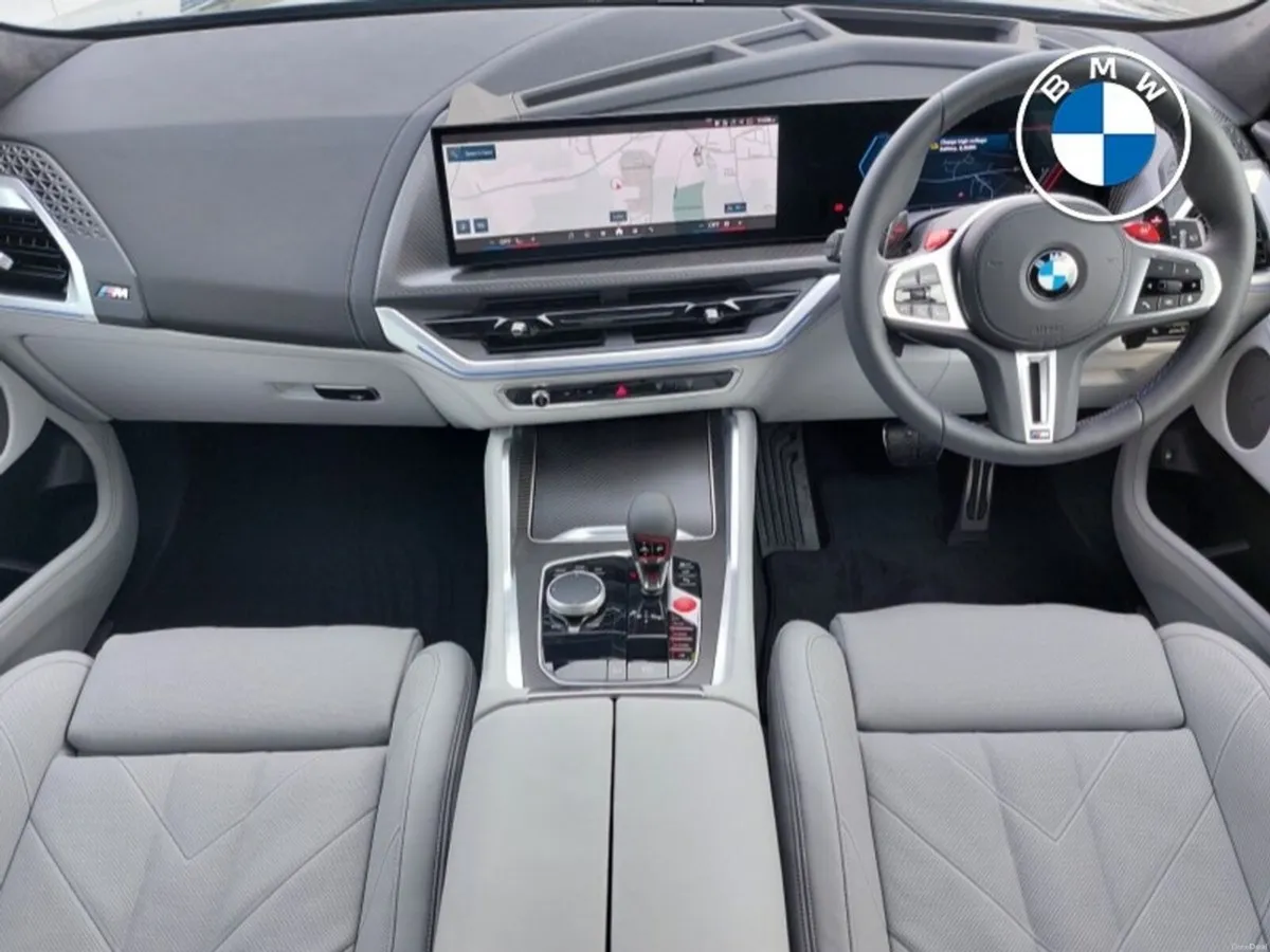 BMW XM XM 50e - Image 4