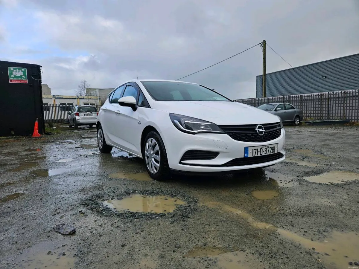 2017 Opel Astra 1.4 - Image 1