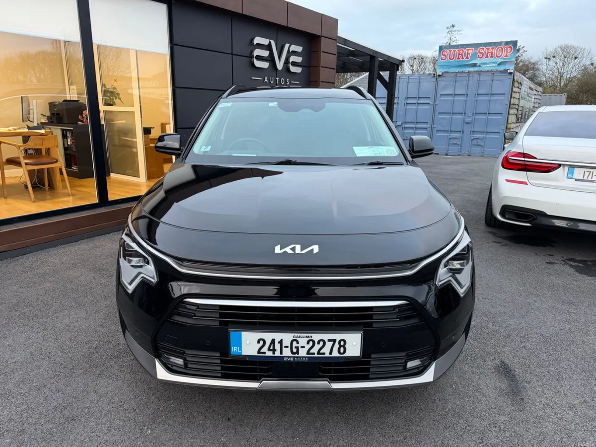 K4 Plug in Hybrid - Like new - PHEV - Image 4