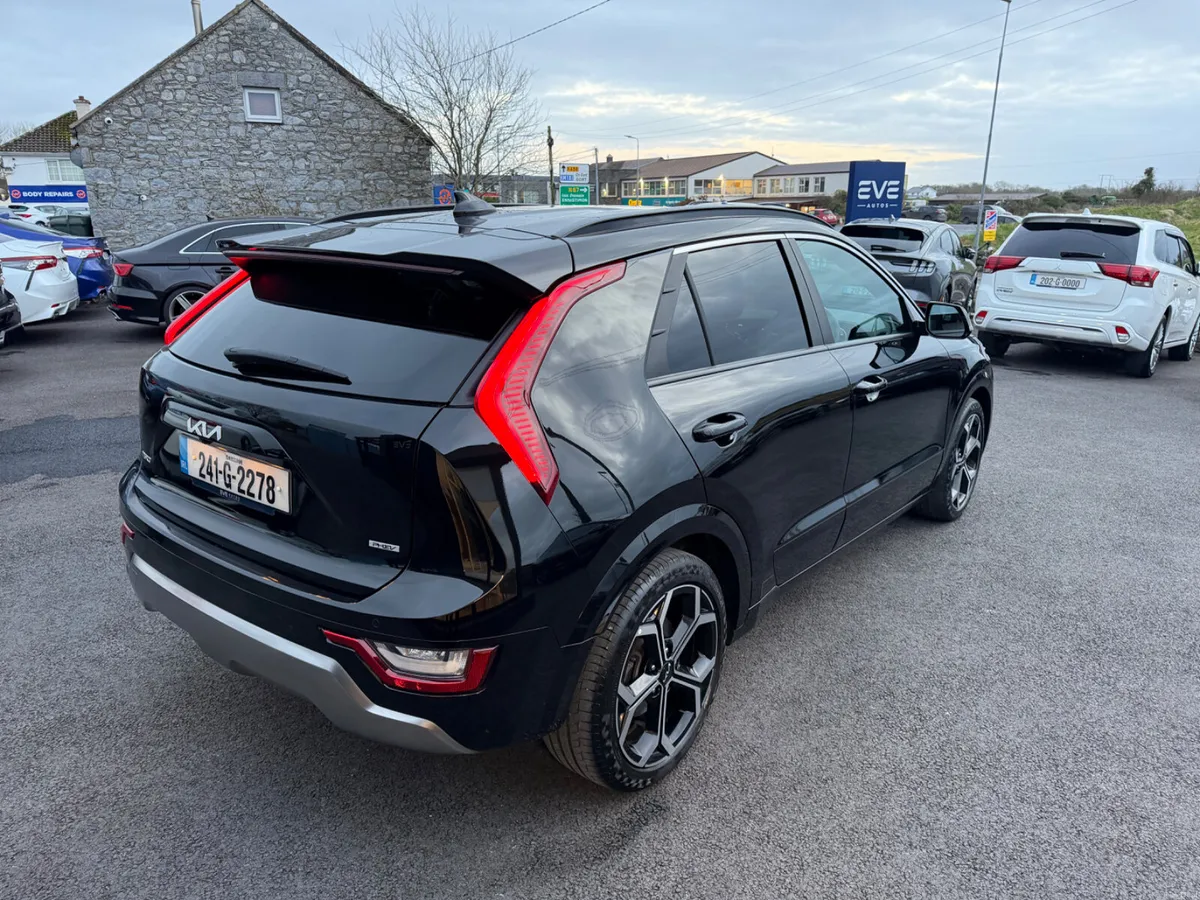 K4 Plug in Hybrid - Like new - PHEV - Image 3